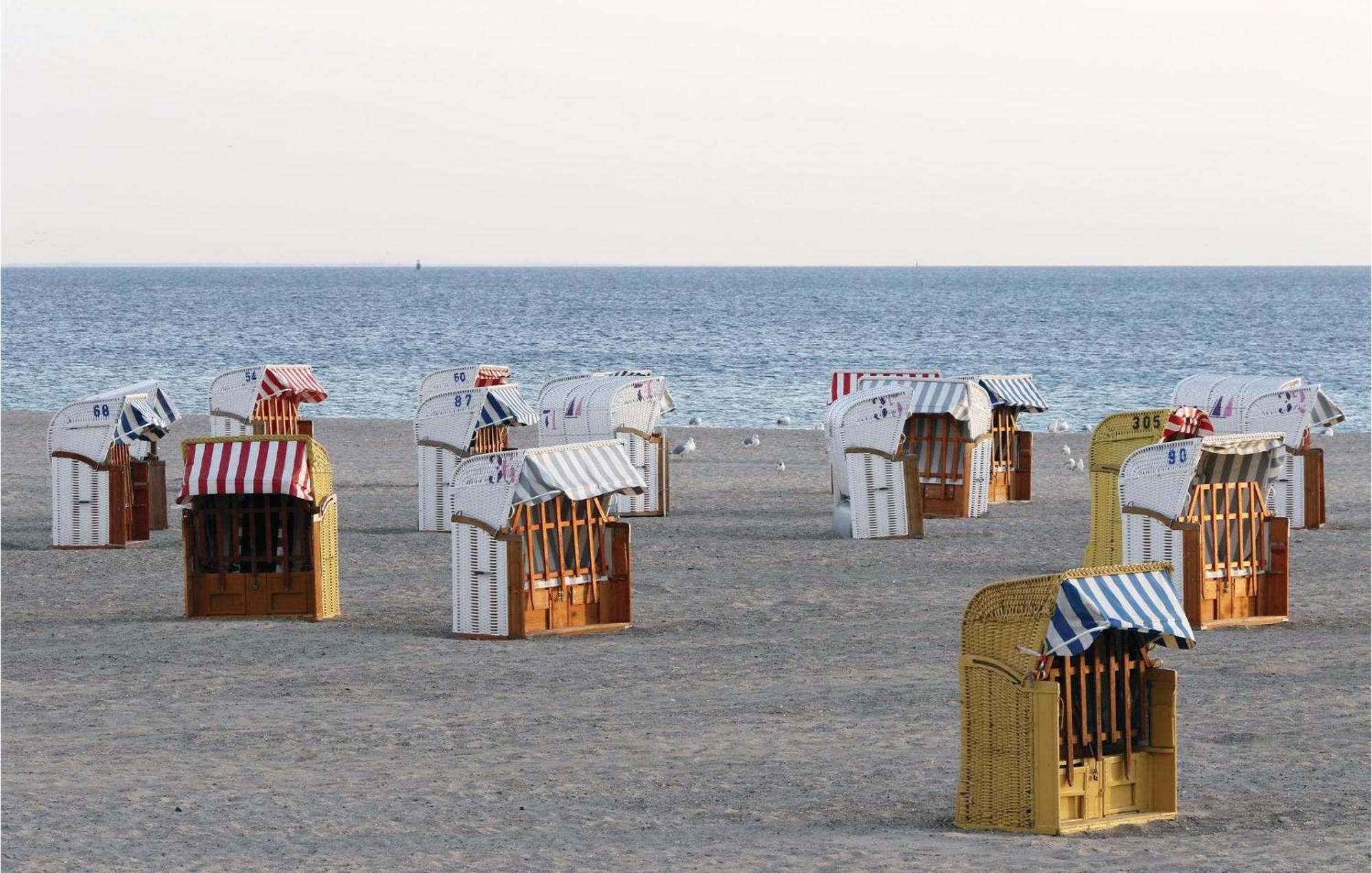 1 Bedroom Cozy Apartment In Luebeck Travemuende エクステリア 写真