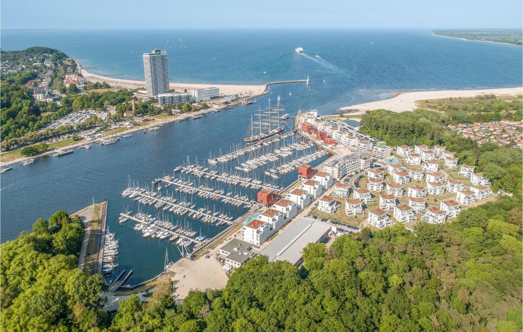 1 Bedroom Cozy Apartment In Luebeck Travemuende エクステリア 写真